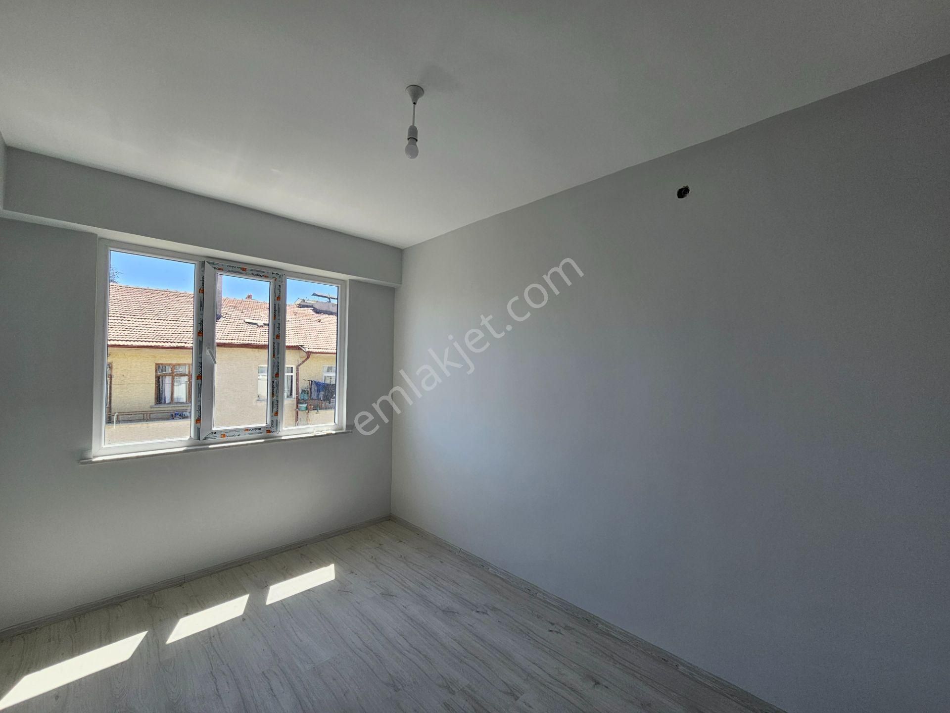 Sakarya Mahallesinde Salı Pazarına Oldukça Yakın Lüks 3+1 Sıfır Fırsat Lüx Daireler - Görsel 31