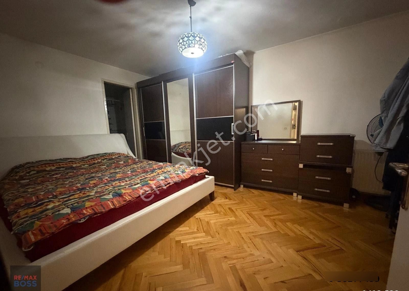 Batıkent Kentkoop Site İçerisinde Geniş Tip Kapalı Otoparklı 3+1 - Görsel 28