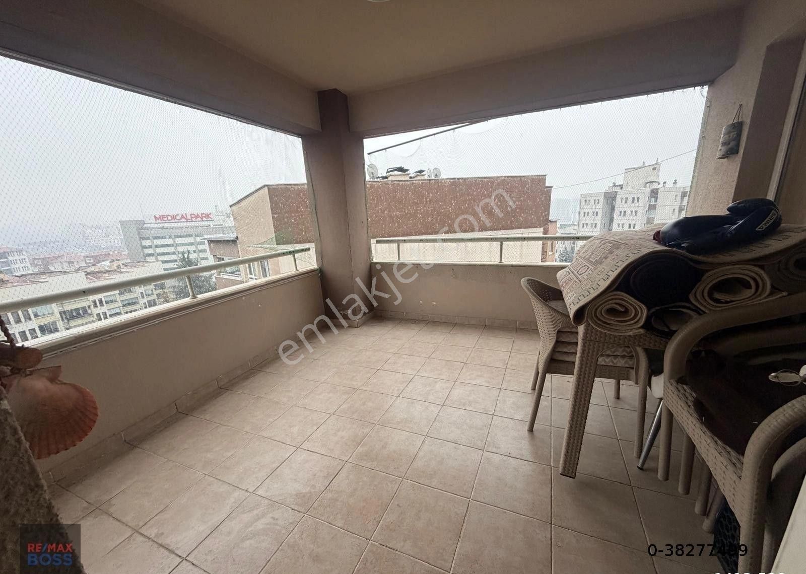 Batıkent Kentkoop Site İçerisinde Geniş Tip Kapalı Otoparklı 3+1 - Görsel 30