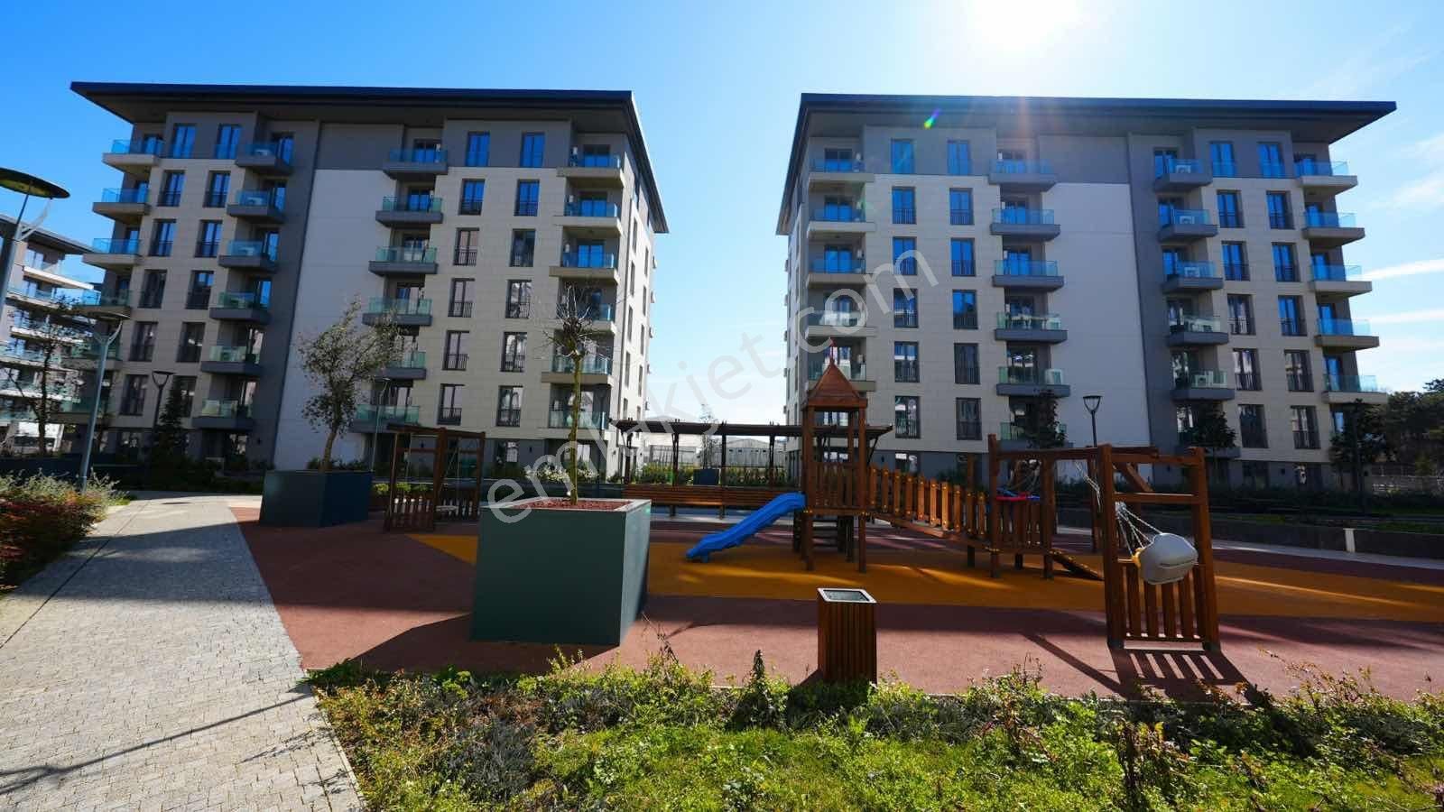 Emlak Konut Çınarköy Evleri 2+1 Peyzaj Manzaralı Büyük Tip