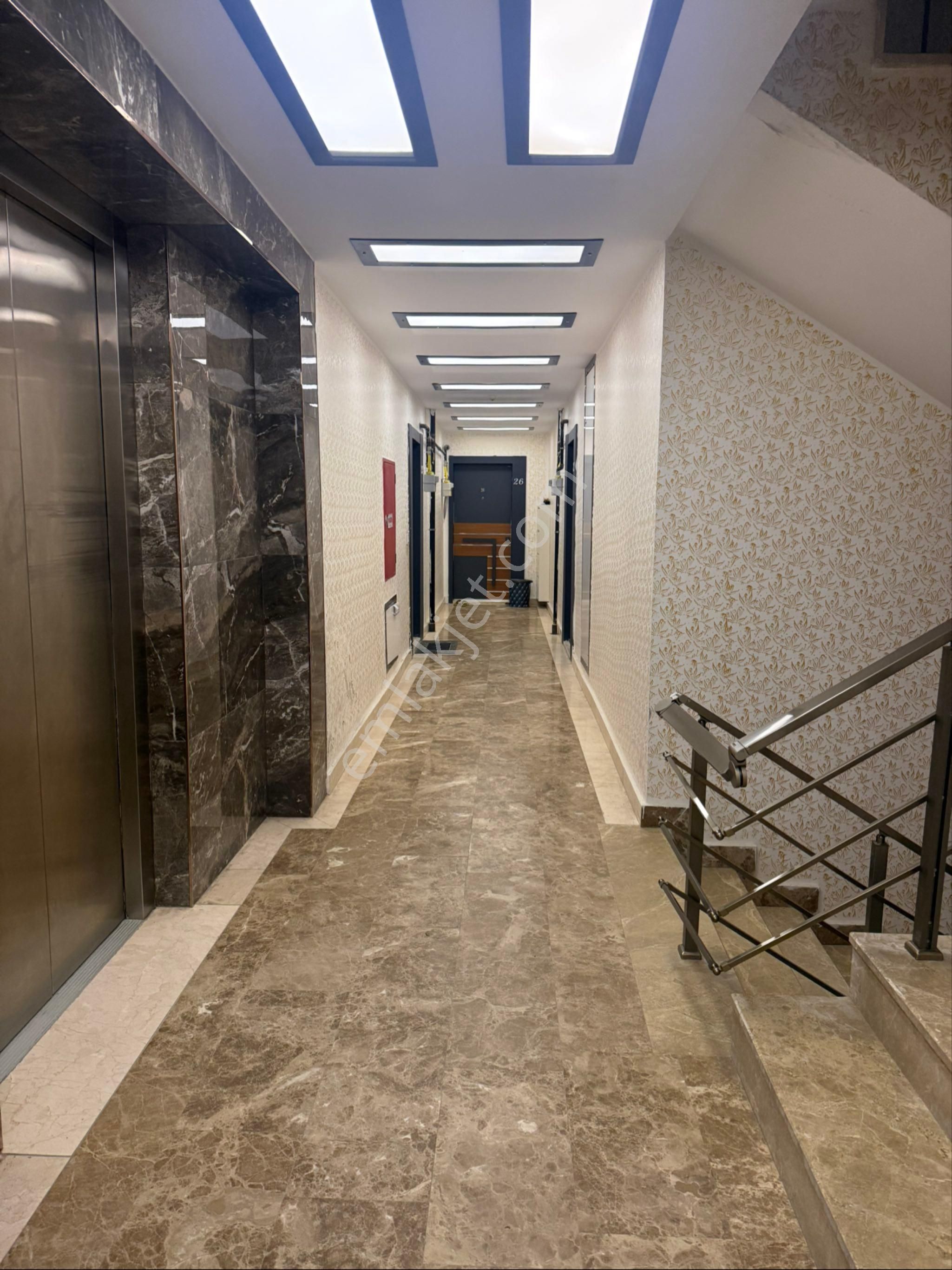 Çerkezköy Avm Bölgesinde 3+1 Site İçinde Uyguna Acil Satılık - Görsel 29