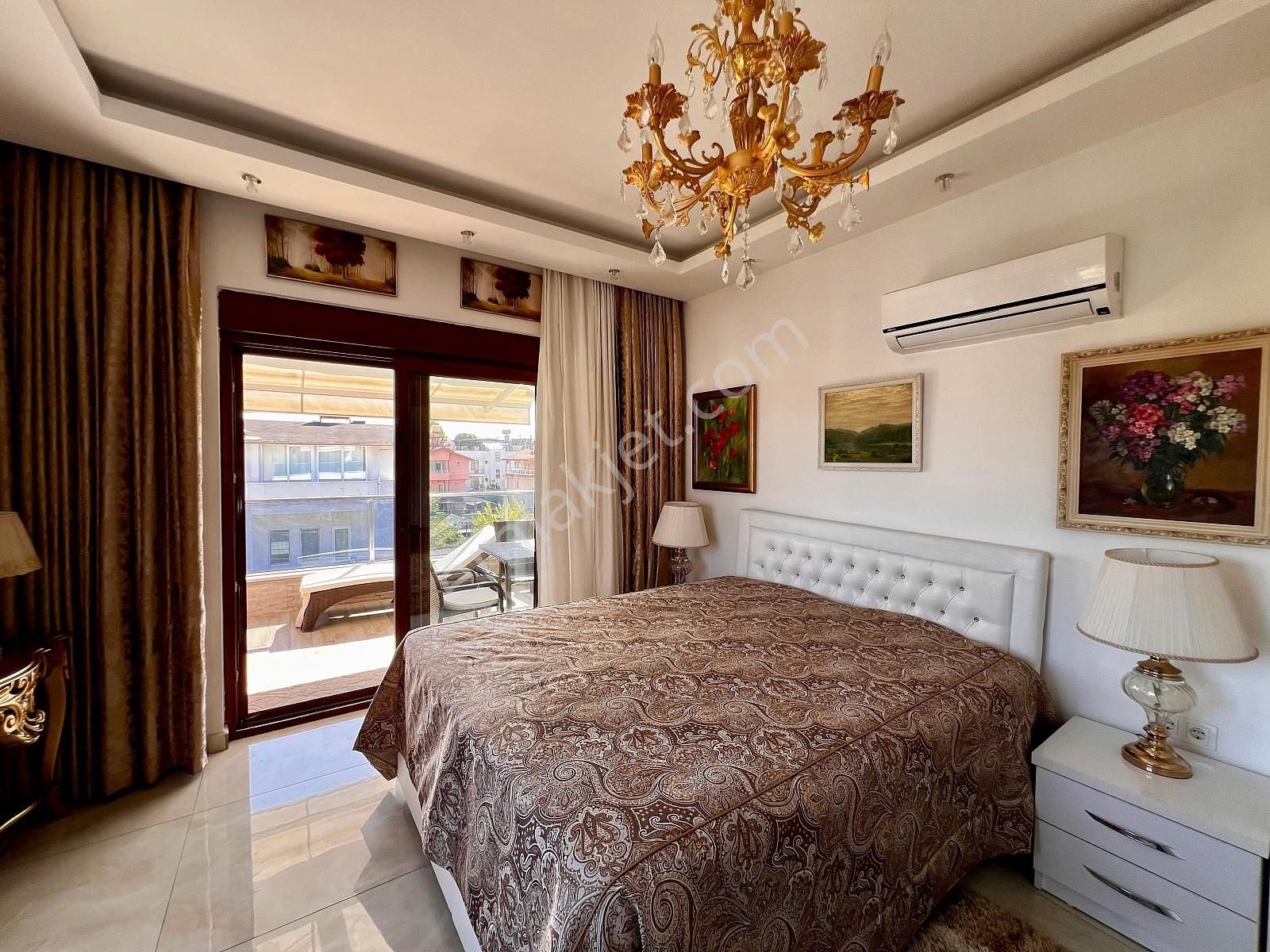 Alanya'da Sahile 250 M Mesafede Müstakil Villa | Tekce - Görsel 35