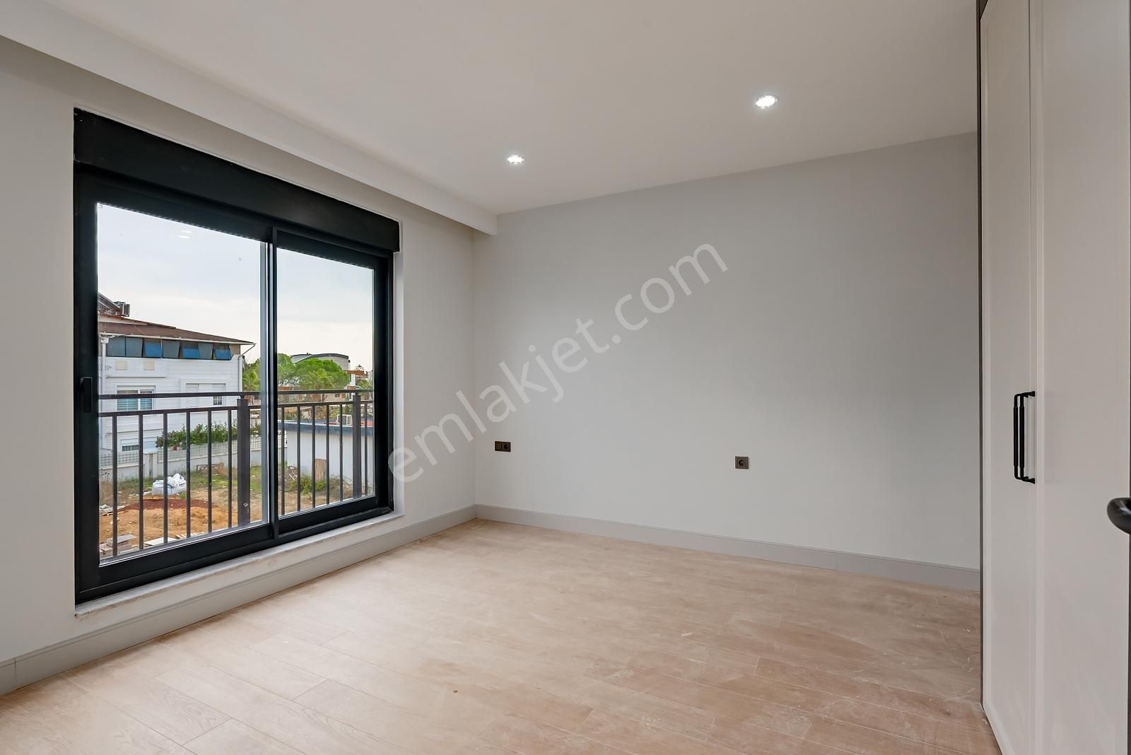 Neovilla Papatya Projesi'nde Bahçeli Lüks Müstakil Villa | Tekce - Görsel 6