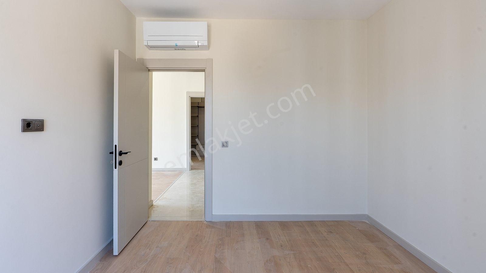 Altıntaş Defne Sitesi'nde Ana Cadde Üzeri 1+1 | Tekce - Görsel 8