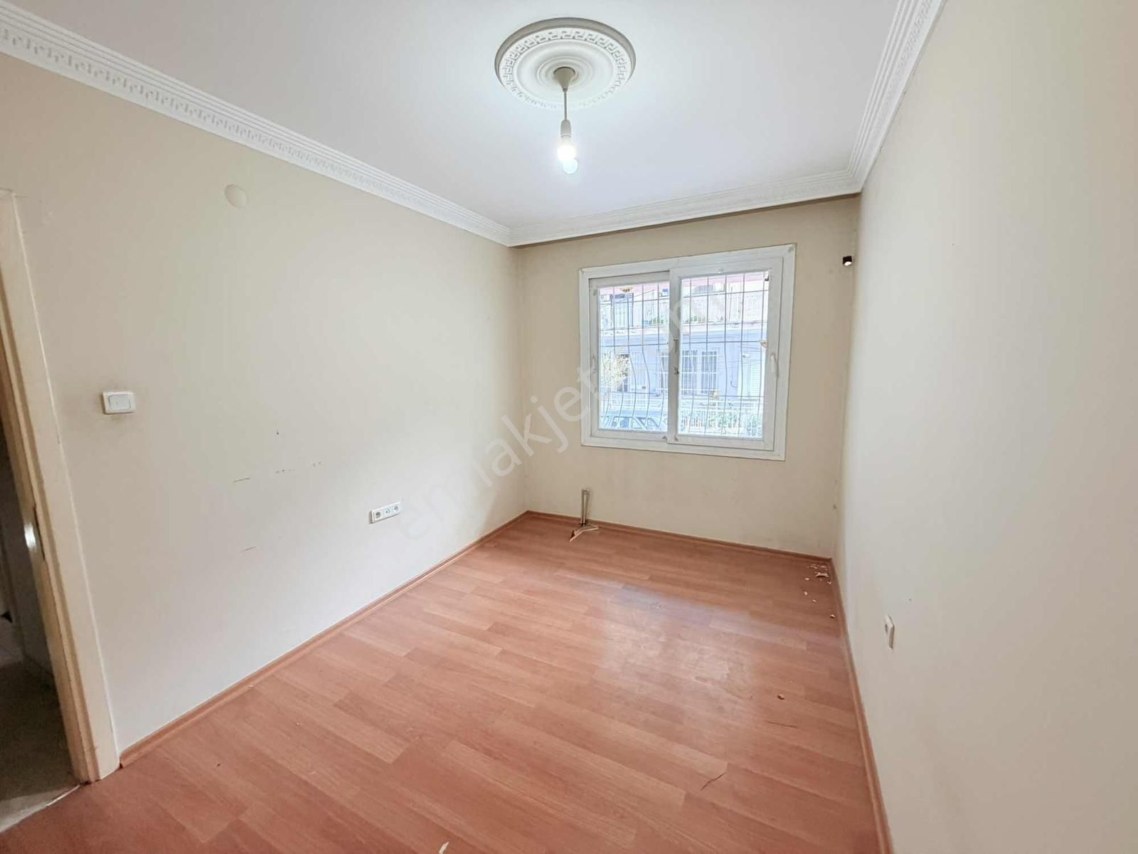 Buca İzban Yakını İnkilap Mah. 2+1 75 M2 17 Senelik Daire - Görsel 8