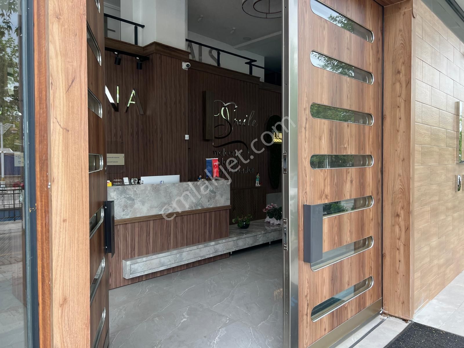 Coldwell Banker'den 2.kanalboyu'nda Kiracılı Satılık İş Yeri - Görsel 9