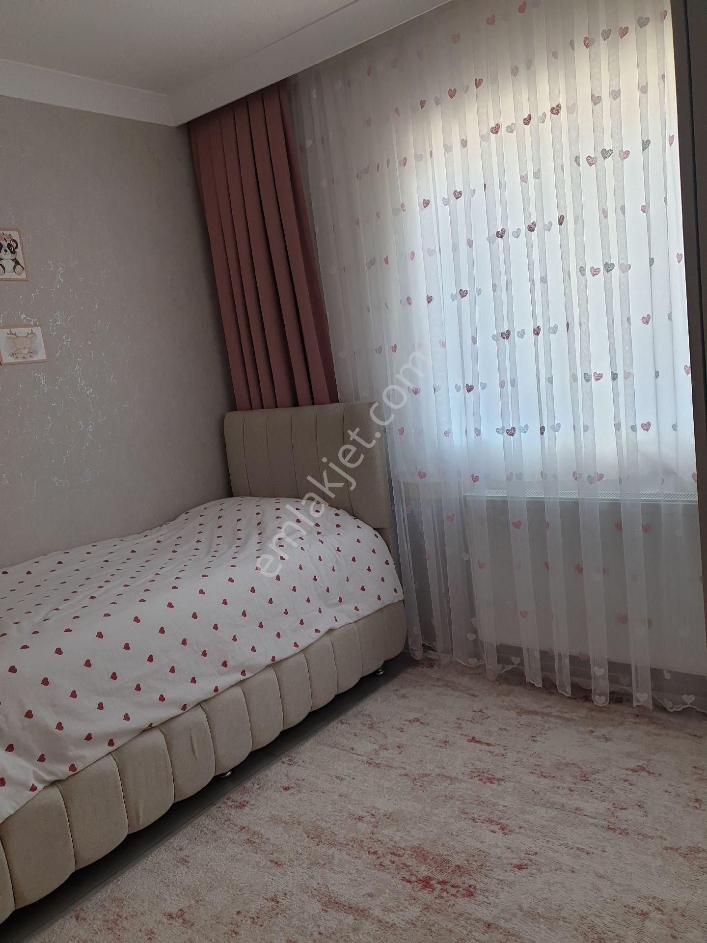 29 Ekim Mahallesinde Eşyalı Kiralık 3+1 Daire - Görsel 30