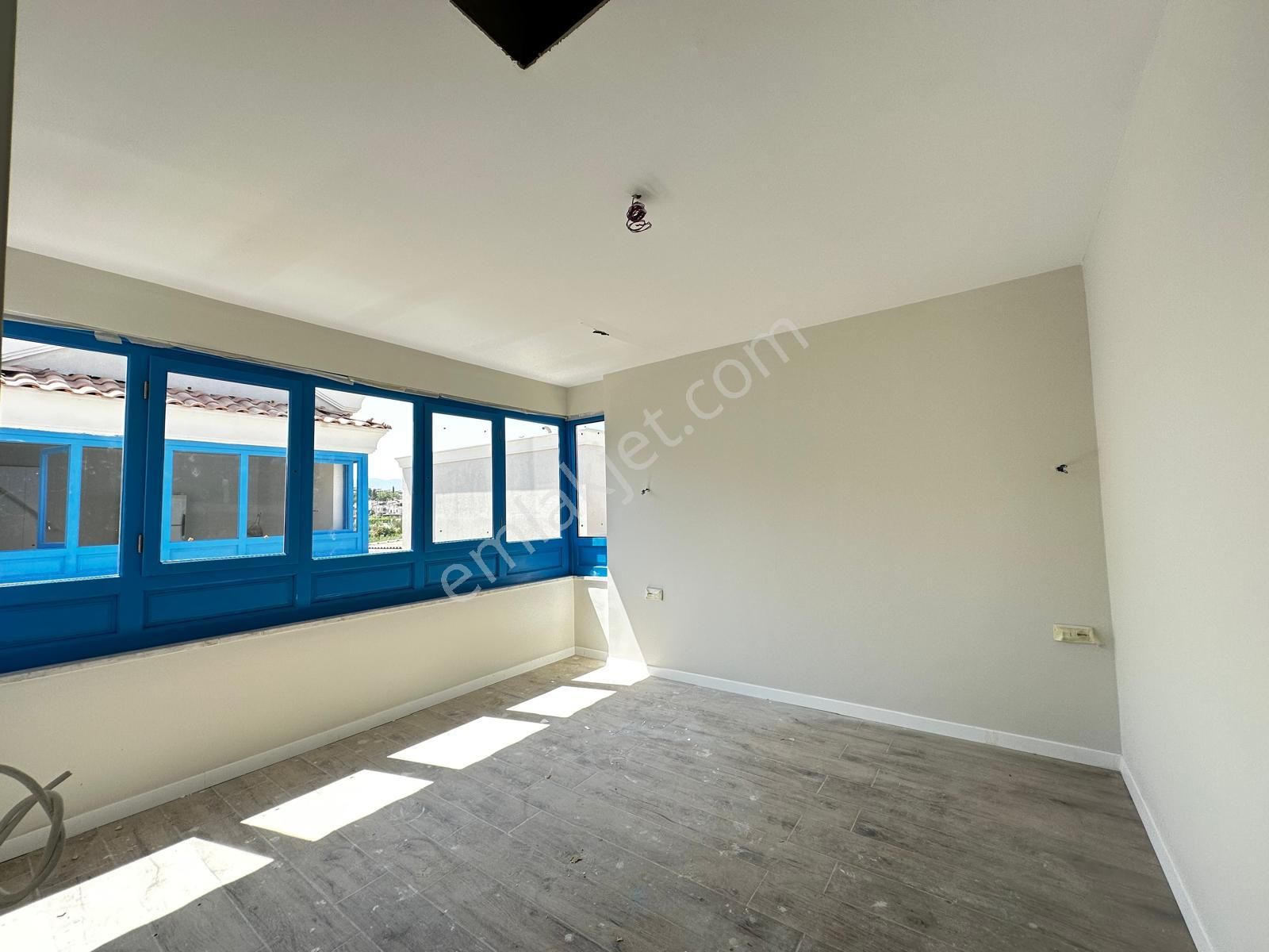 Kuşadası Karaova'da Denize Ve Avm'lere Yürüme Mesafesi Sıfır 5+2 - Görsel 14