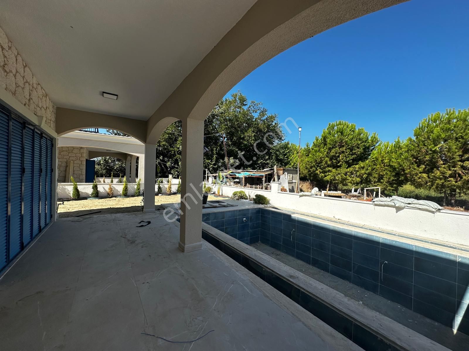 Kuşadası Karaova'da Denize Ve Avm'lere Yürüme Mesafesi Sıfır 5+2 - Görsel 27