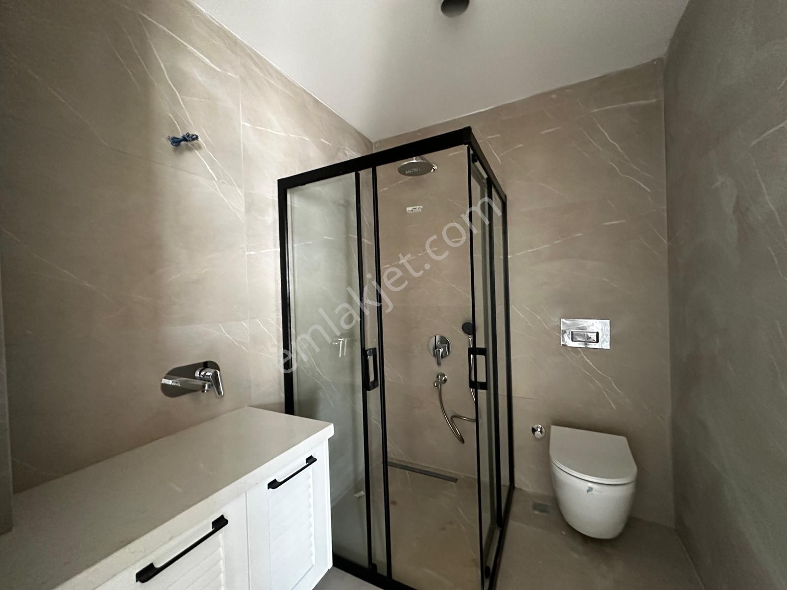 Kuşadası Karaova'da Denize Ve Avm'lere Yürüme Mesafesi Sıfır 5+2 - Görsel 13