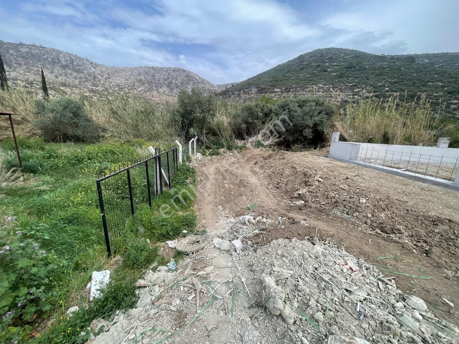 Kuştur Mevkiinde Yatırıma Uygun 648 M² Tarla - Görsel 5