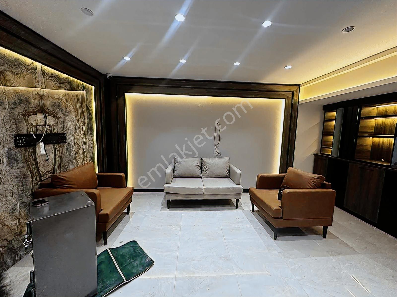 Bağlarçeşme Caddesi Üzerinde 300 M² Kiralık Geniş Dükkan - Görsel 19