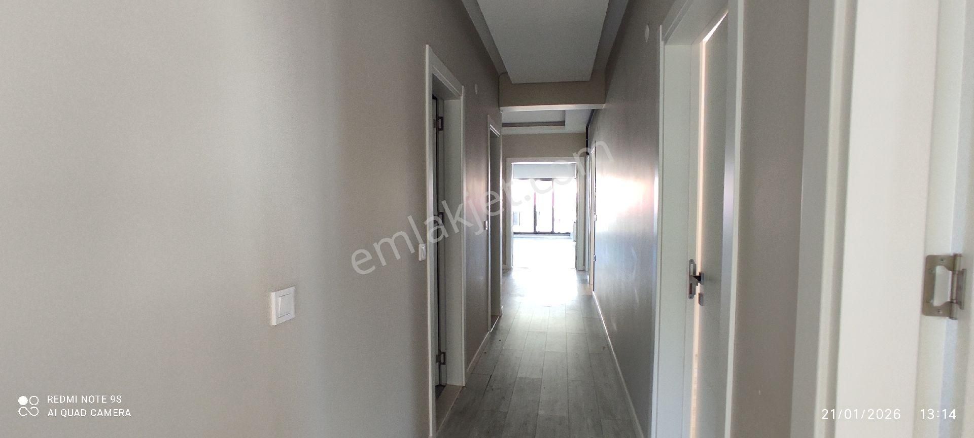 Golden Key Gayrimenkul'den 1 Nolu Bostancı Mahallesinde Fırsat Kiralık 4+1 Daire - Görsel 13