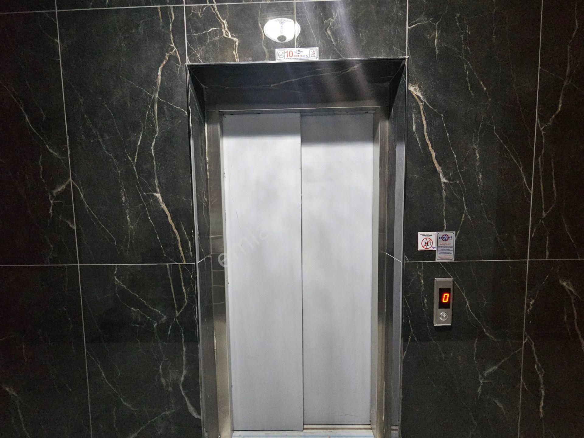 Beyhekim Mahallesinde 4+1 Site İçerisinde Satılık Lüx Sıfır Daireler - Görsel 34