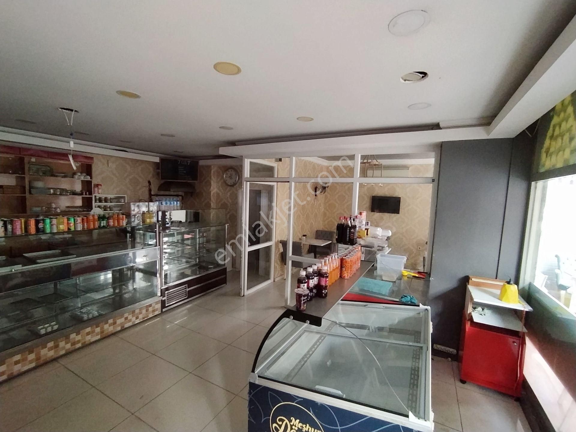 Mertcan Dan Atatürk Cad Yürüme 60m2 Fırsat Kiralık Dükkan - Görsel 8