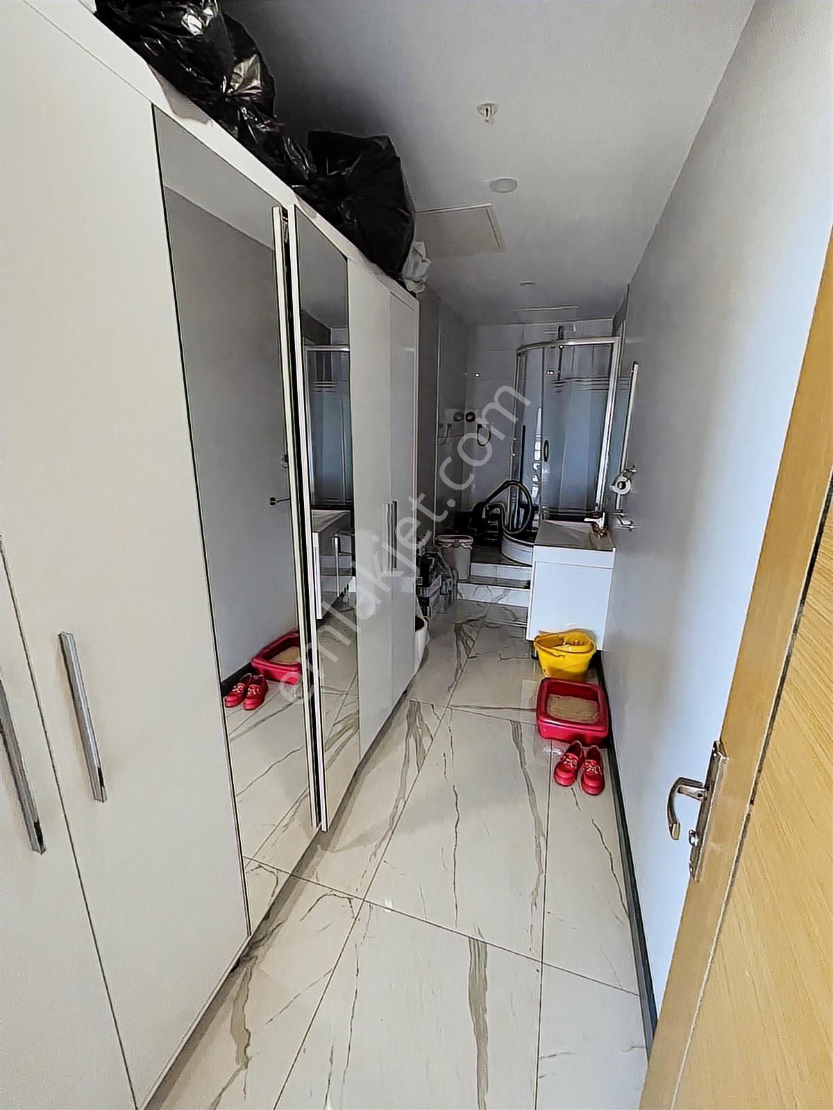 Folkart Towers A Kulede Deniz Tarafında Satılık Prestijli Ofis! - Görsel 3