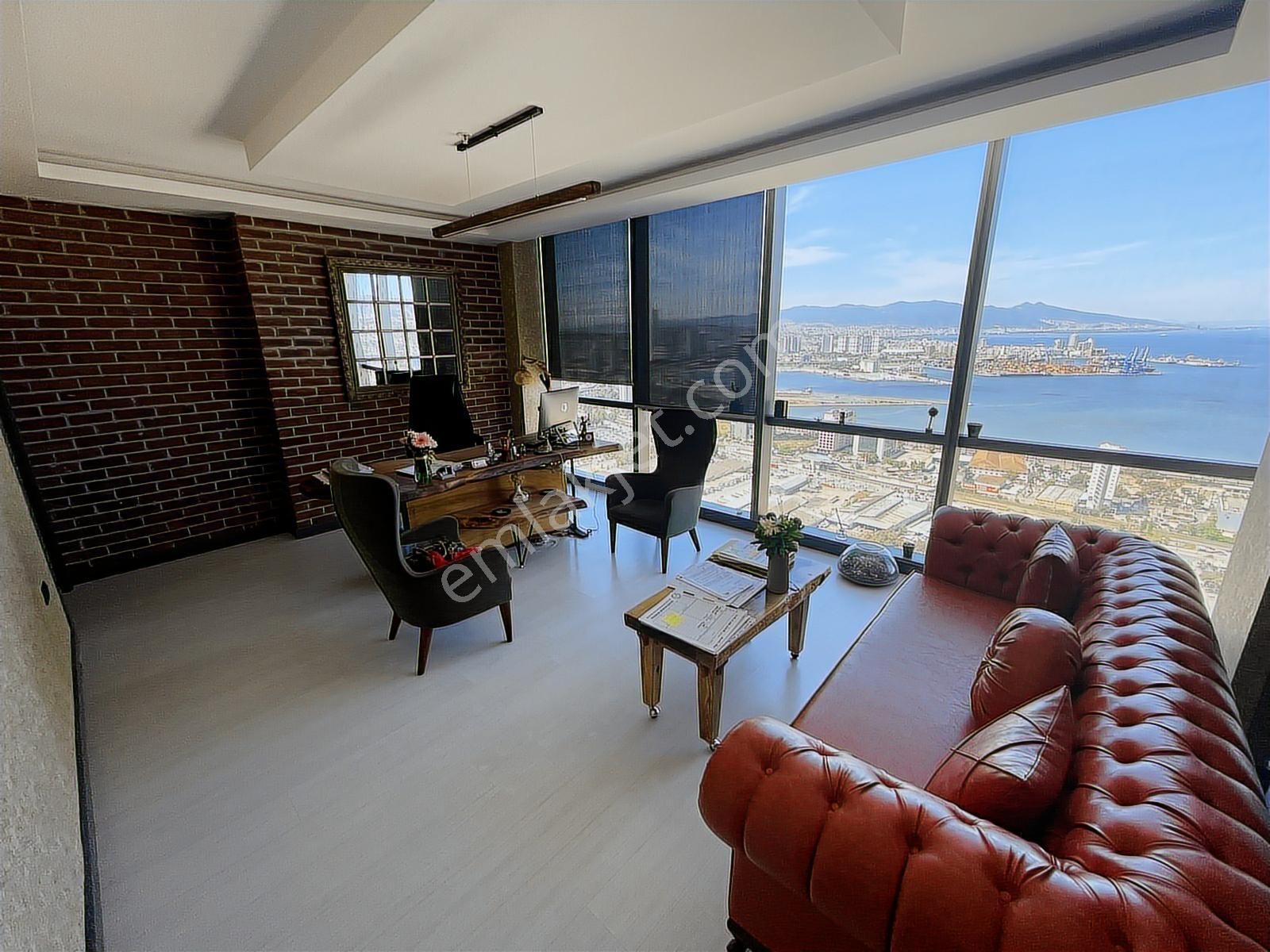 Folkart Towers A Kulede Deniz Tarafında Satılık Prestijli Ofis!