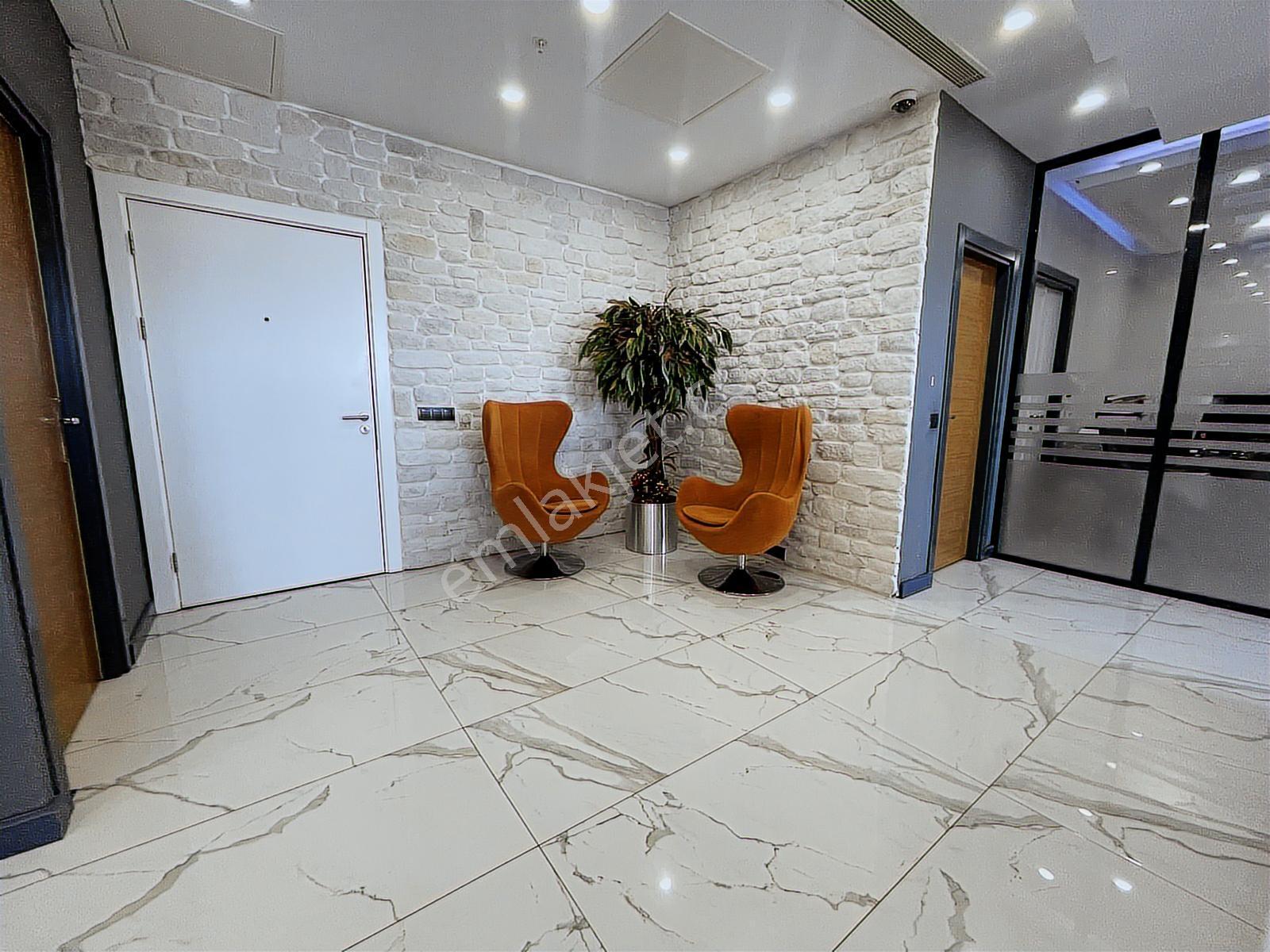 Folkart Towers A Kulede Deniz Tarafında Satılık Prestijli Ofis! - Görsel 24