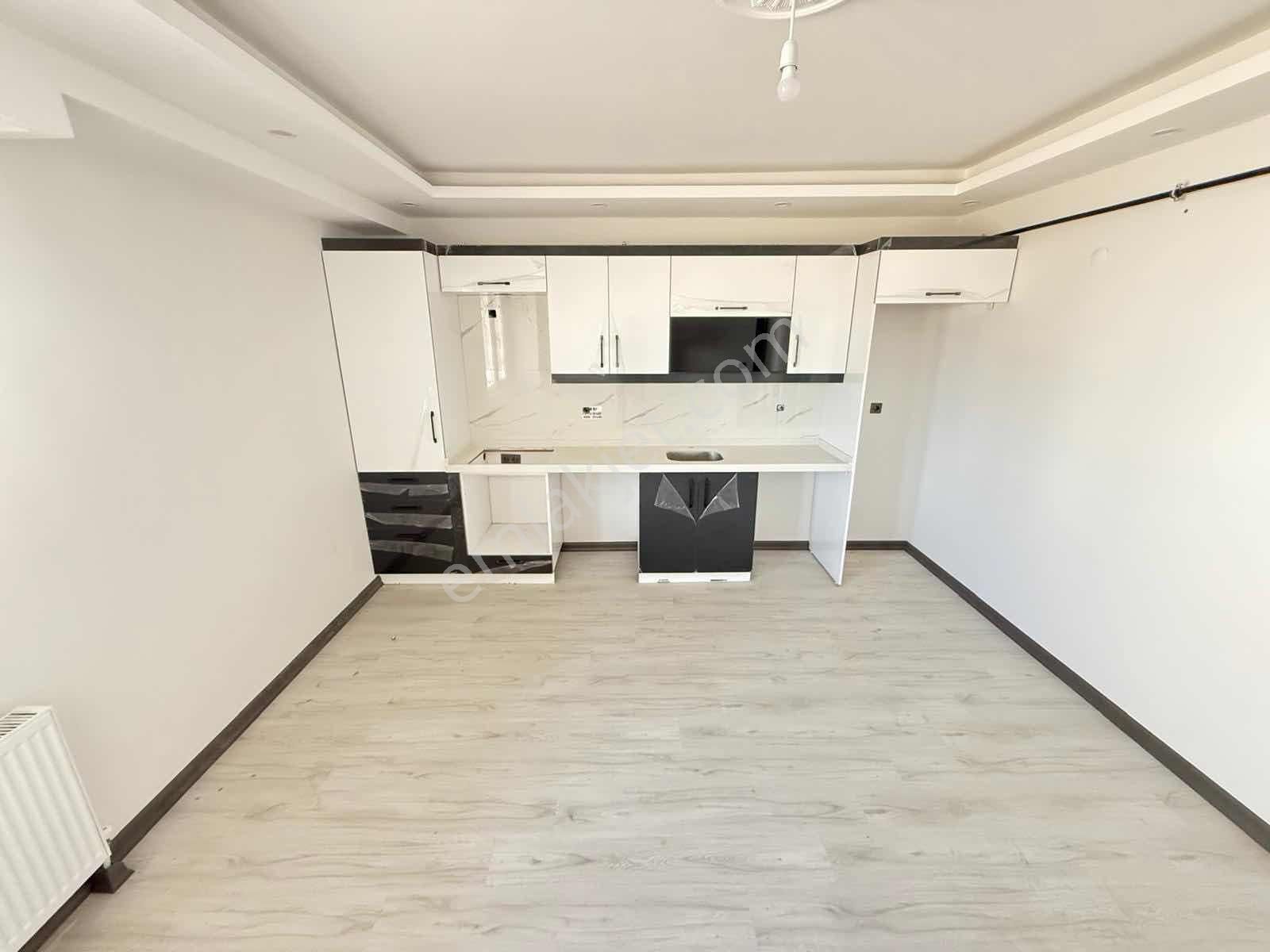 Gümüş Grouptan Devlet Hastanesi Yanı 2+1 A.mutfak Ön Cephe Daire - Görsel 12