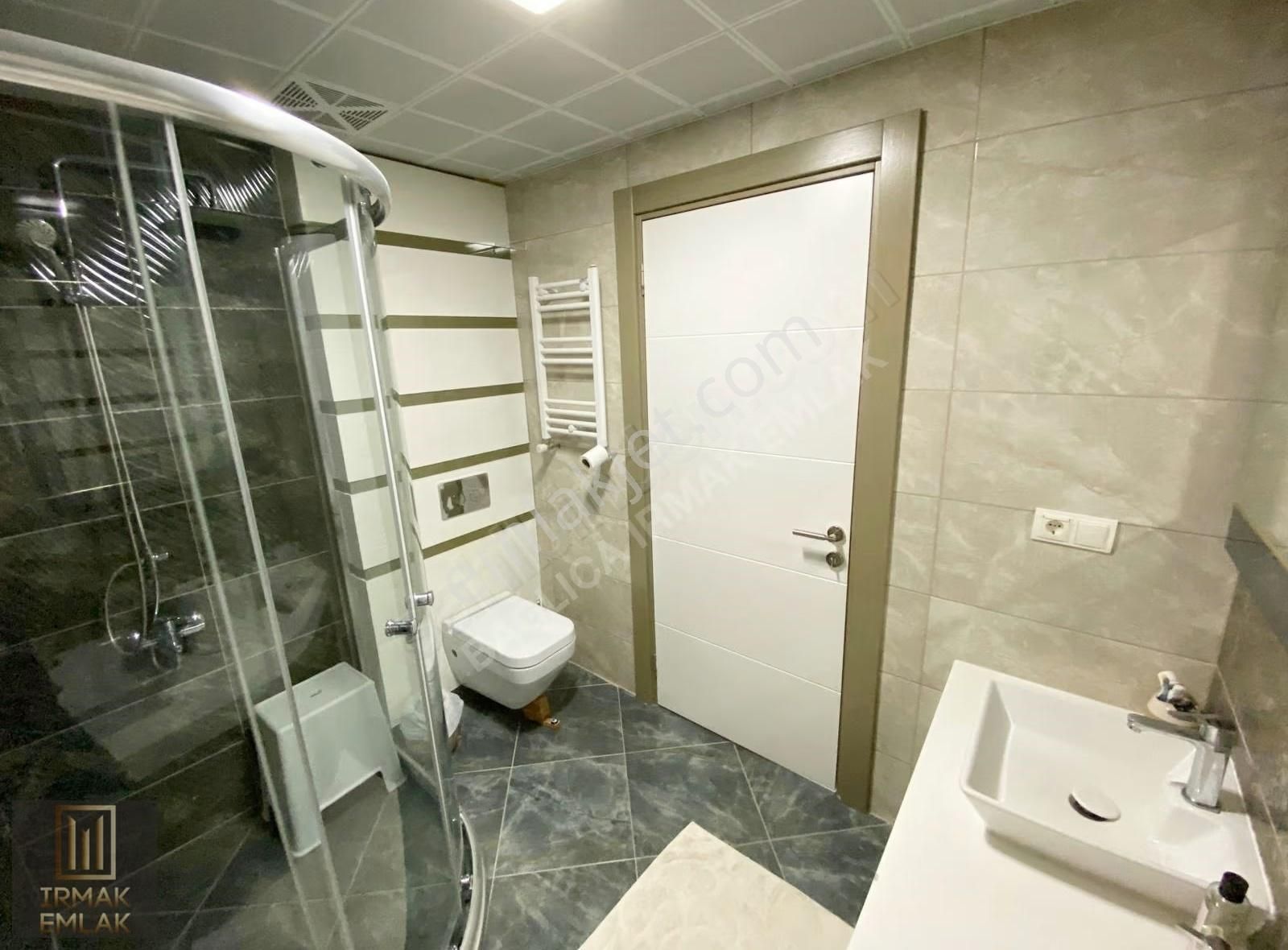 Irmak Emlak- Bağlıca Mermeroğlu Caddesi Belende Evleri'nde Satılık 4+1 Daire - Görsel 17