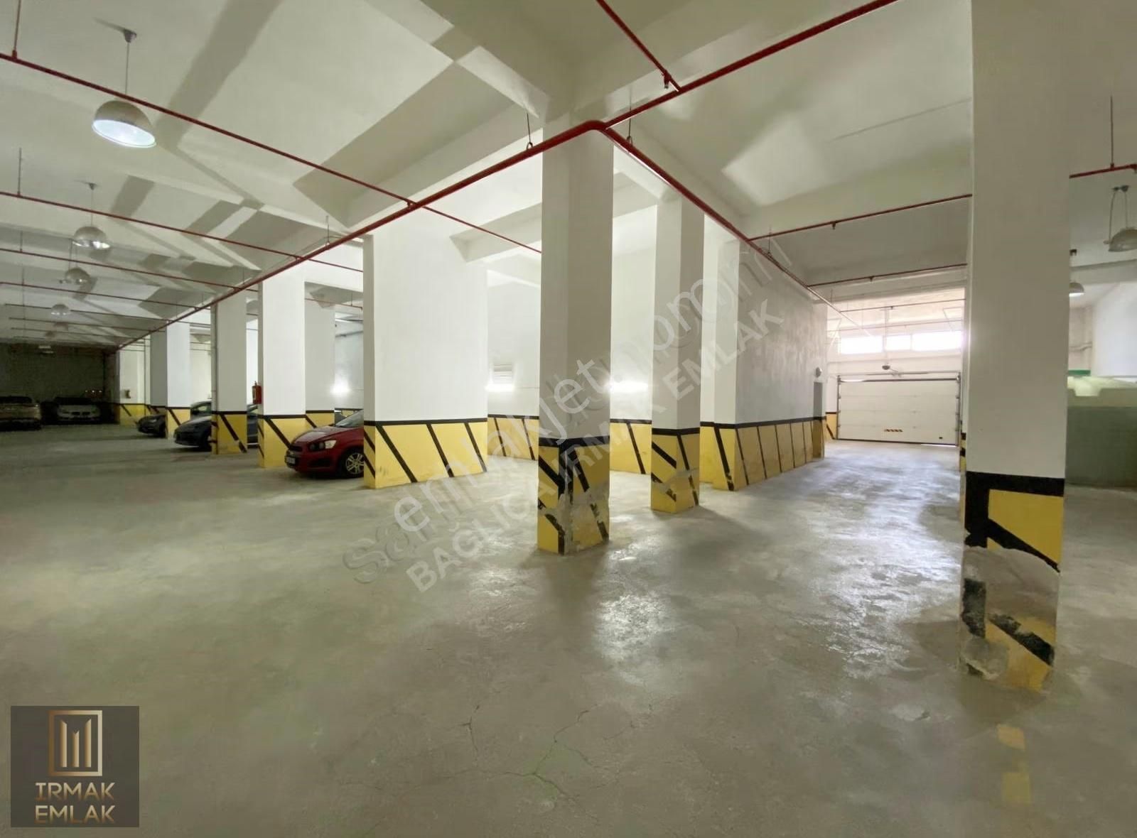 Irmak Emlak- Bağlıca Mermeroğlu Caddesi Belende Evleri'nde Satılık 4+1 Daire - Görsel 32