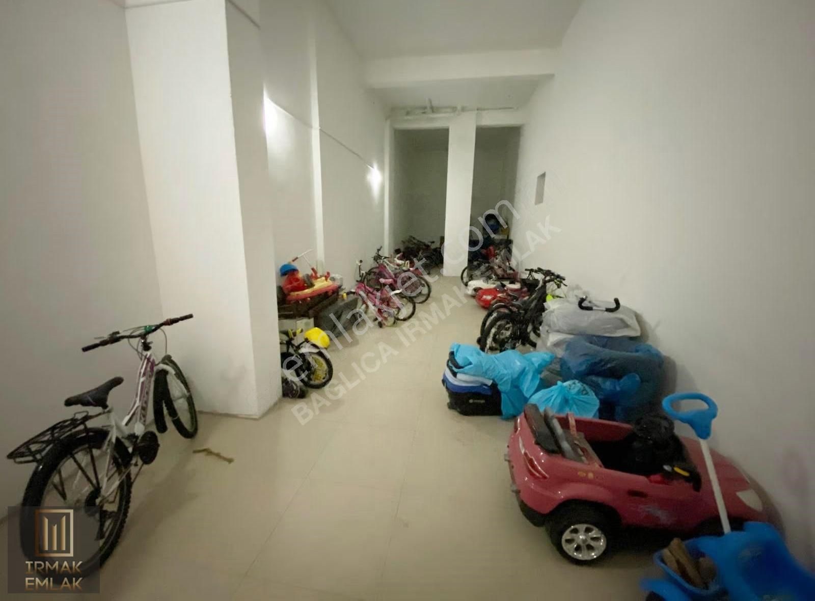 Irmak Emlak- Bağlıca Mermeroğlu Caddesi Belende Evleri'nde Satılık 4+1 Daire - Görsel 29