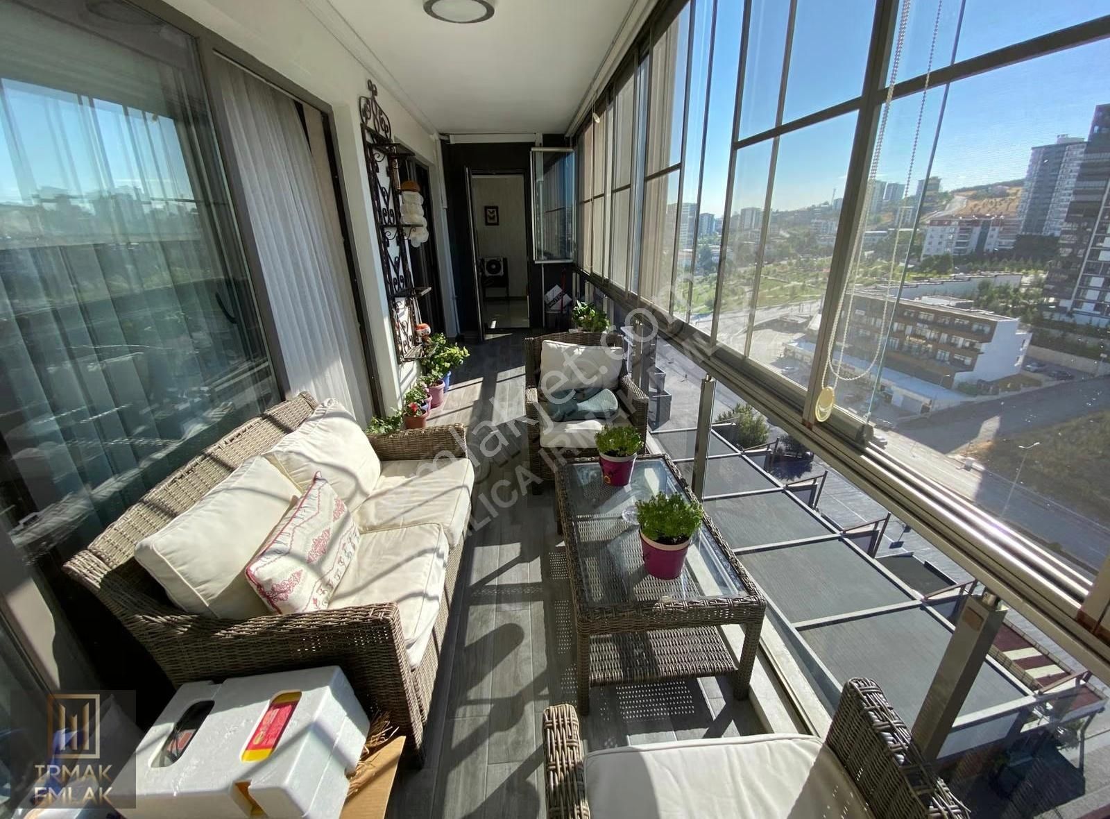 Irmak Emlak- Bağlıca Mermeroğlu Caddesi Belende Evleri'nde Satılık 4+1 Daire - Görsel 8