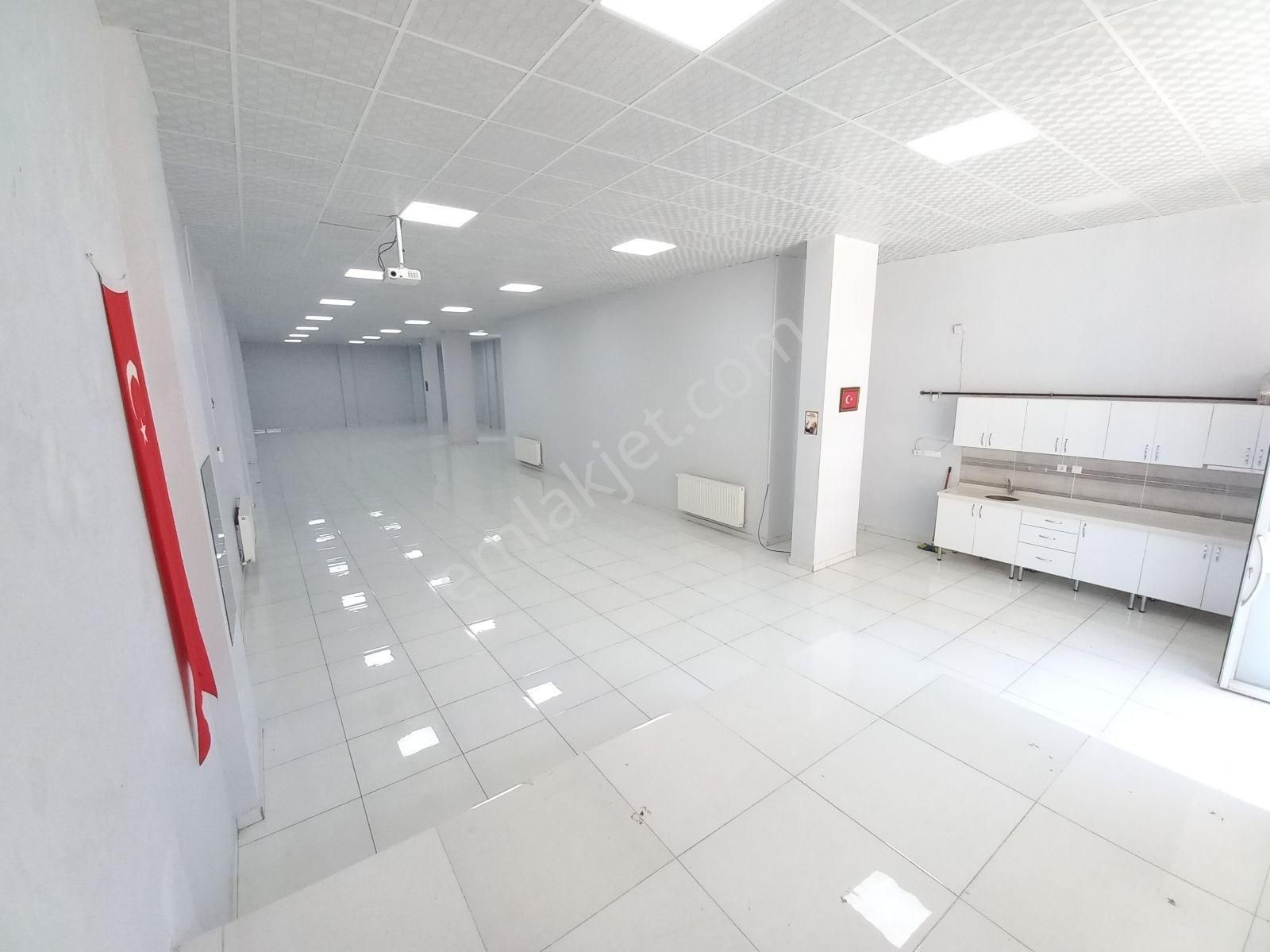 Gürsu Merkezde 260 M² Kiralık İşyeri - Görsel 7