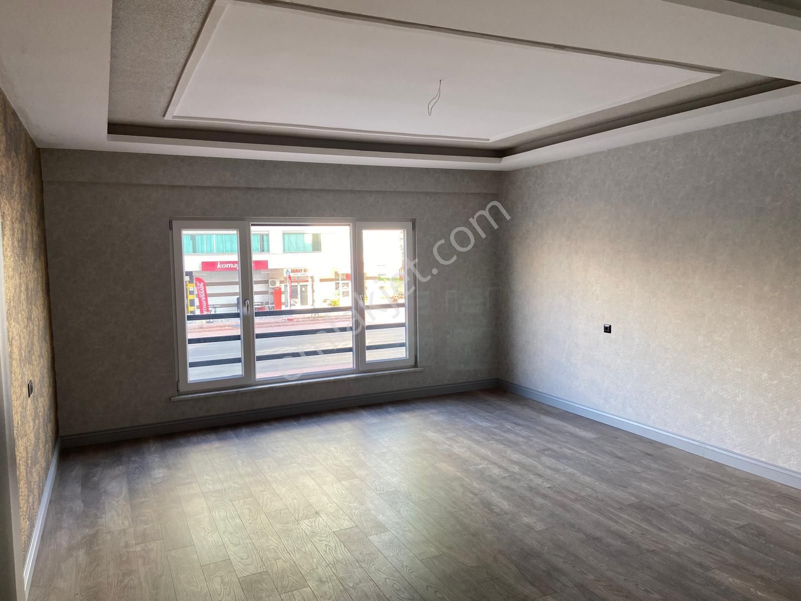 Şeker Mahallesi Satılık Cadde Cepheli Sıfır Lüx 4+1 Daireler - Görsel 5