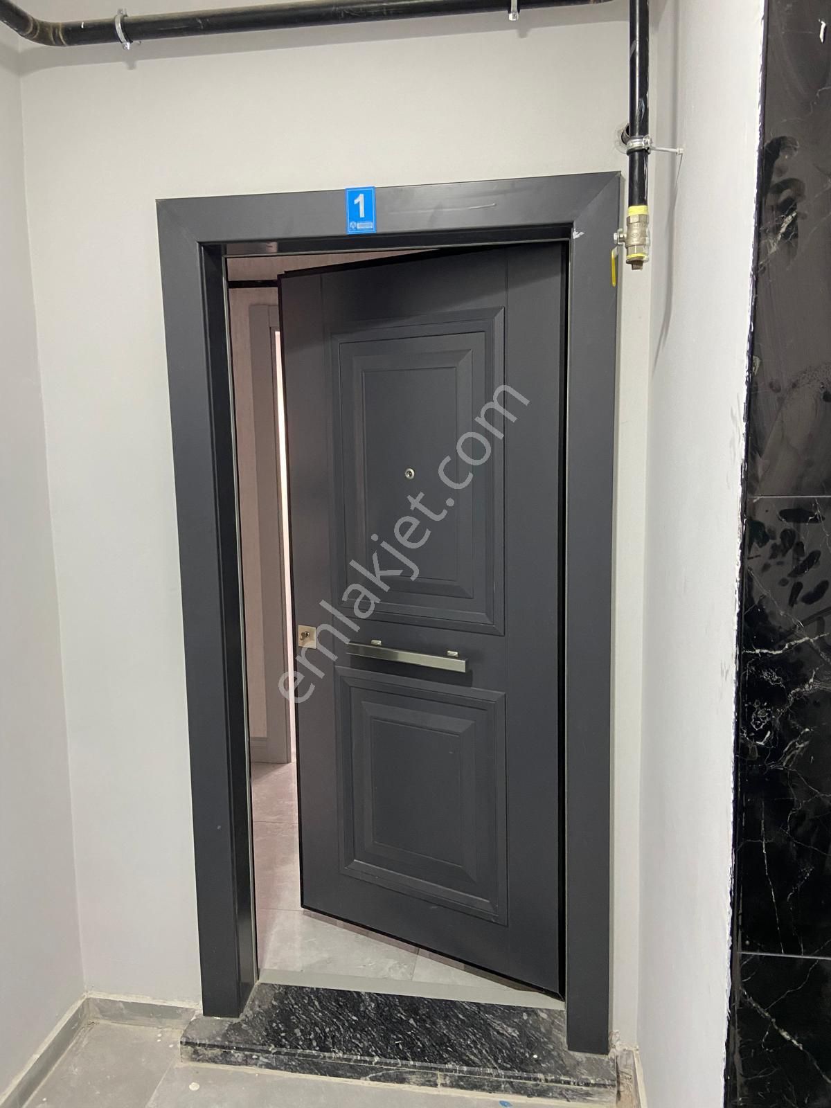 Şeker Mahallesi Satılık Cadde Cepheli Sıfır Lüx 4+1 Daireler - Görsel 19