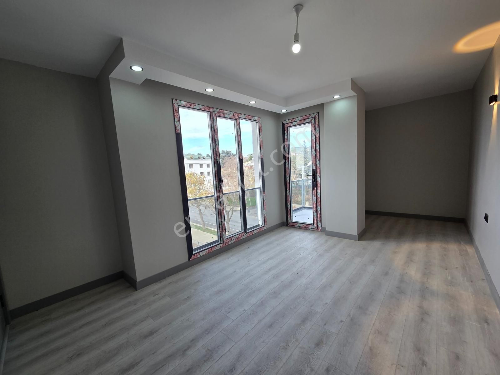 Büyükçekmece Kamiloba Satılık 3+1 Daire, Cadde Üzeri,ebeveyn Ban - Görsel 7