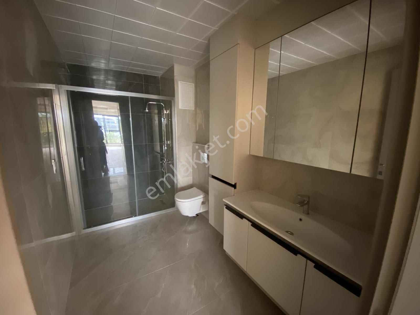 Bağlıca'da Güvenlikli Site İçi Satılık Villa - Görsel 5