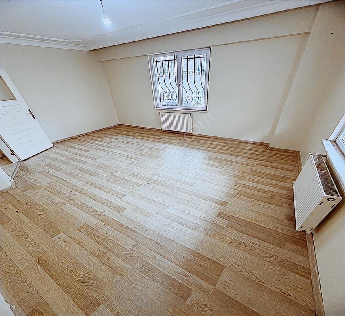 Fiyat Düştü B.çeşme Mahallesi Çok Büyük 3+1 Balkonl Yüksek Giriş - Görsel 8