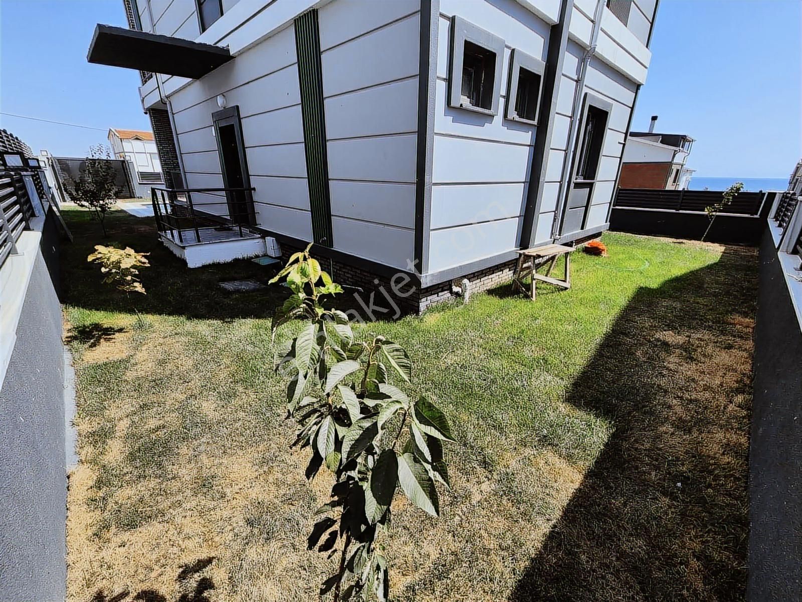 #mega Yapı# İskanlı 7+1 Ebeveyn Banyolu Bodrum Katlı Villa - Görsel 13