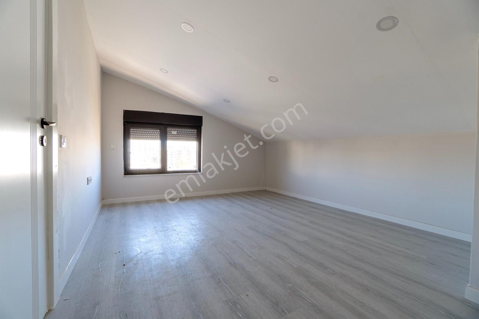 Altıntaş'ta Site İçerisinde İskanlı 4+1 Satılık Dubleks Daire - Görsel 28