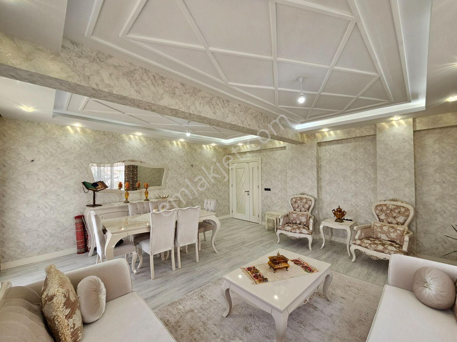 Sille Ak Mahallesinde 4,5+1 Satılık Ultra Lüx Müstakil Villa - Görsel 17