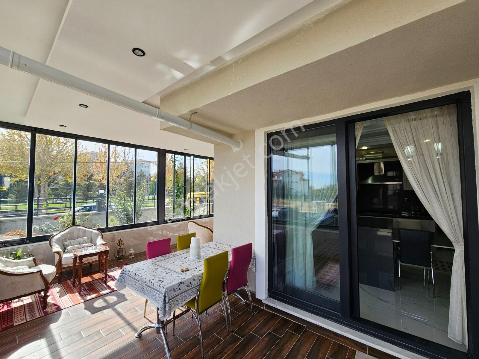 Sille Ak Mahallesinde 4,5+1 Satılık Ultra Lüx Müstakil Villa - Görsel 2