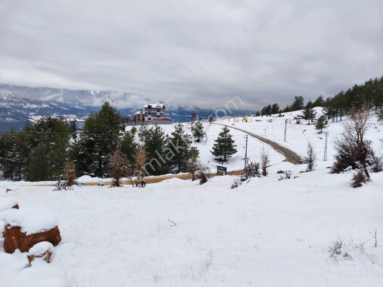 Kar Emlaktan Yenikonacık Bozkırlı Mevkiinde 400 M2 Satılık Arsa - Görsel 14