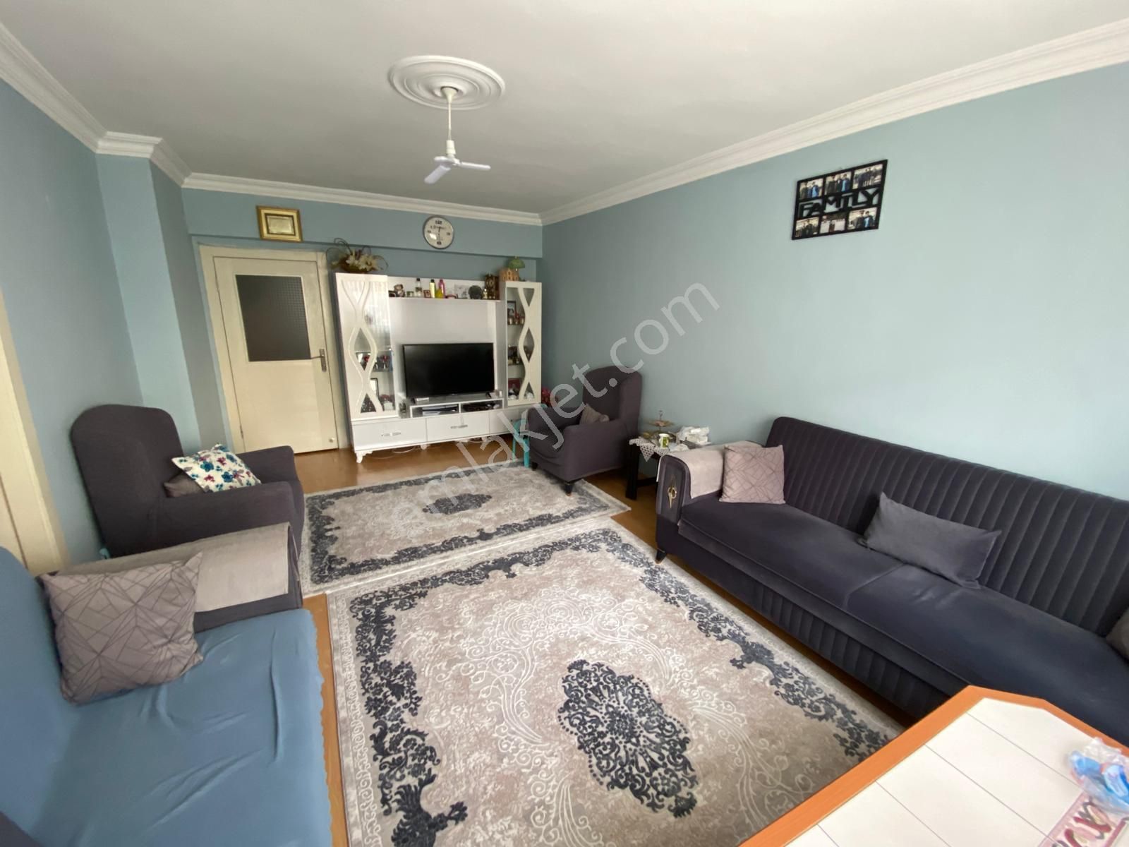 Plevne Mahallesinde 3+1 Katta Satılık Daire - Görsel 3