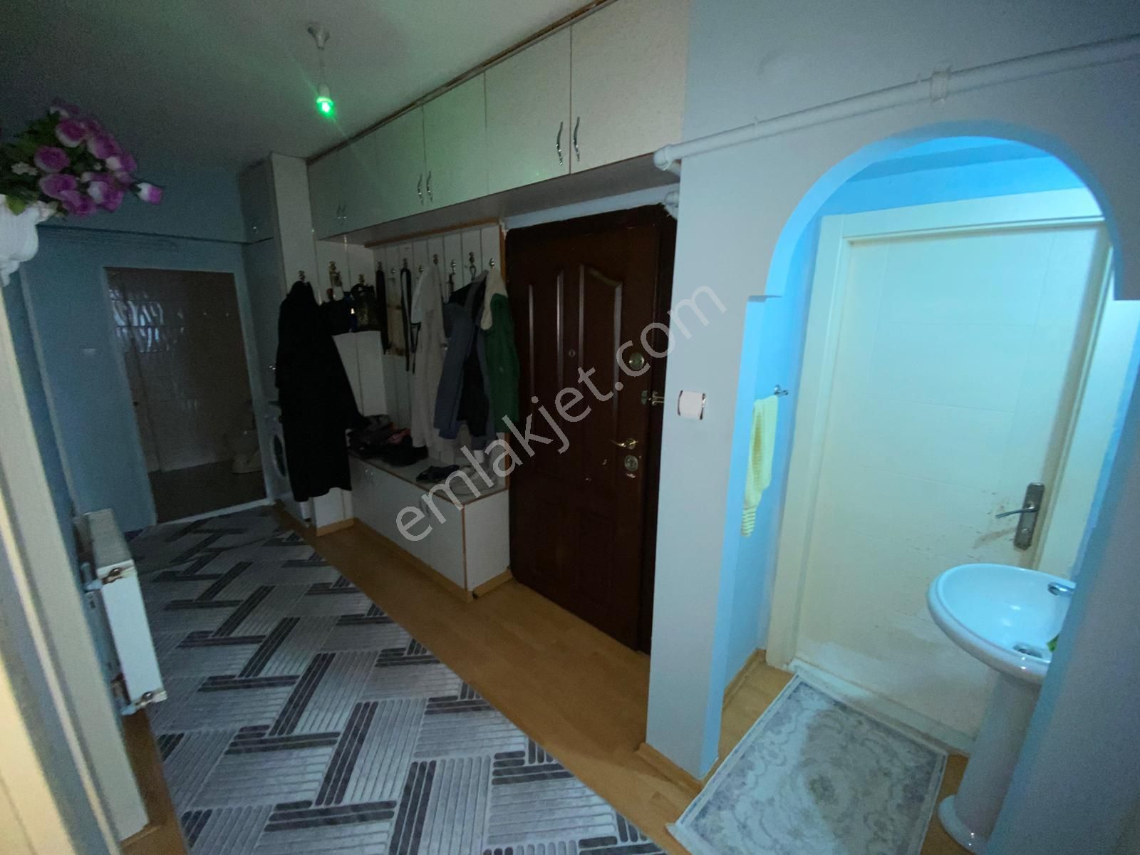 Plevne Mahallesinde 3+1 Katta Satılık Daire - Görsel 11