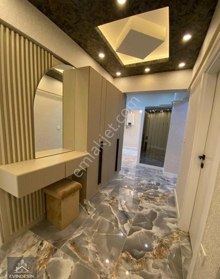 Fatih Cadde Üzeri Bağımsız Orta Kat Geniş Şahane Daire - Görsel 20