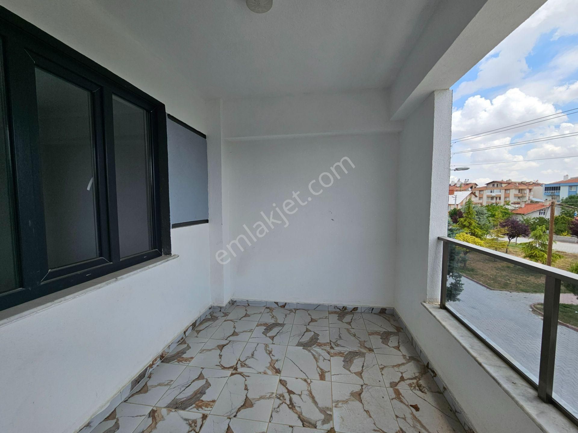 Hocacihan Mahallesi Necmettin Erbakan Hastanesi Yakını 3,5+1 Satılık Geniş Fırsat Daireler - Görsel 14