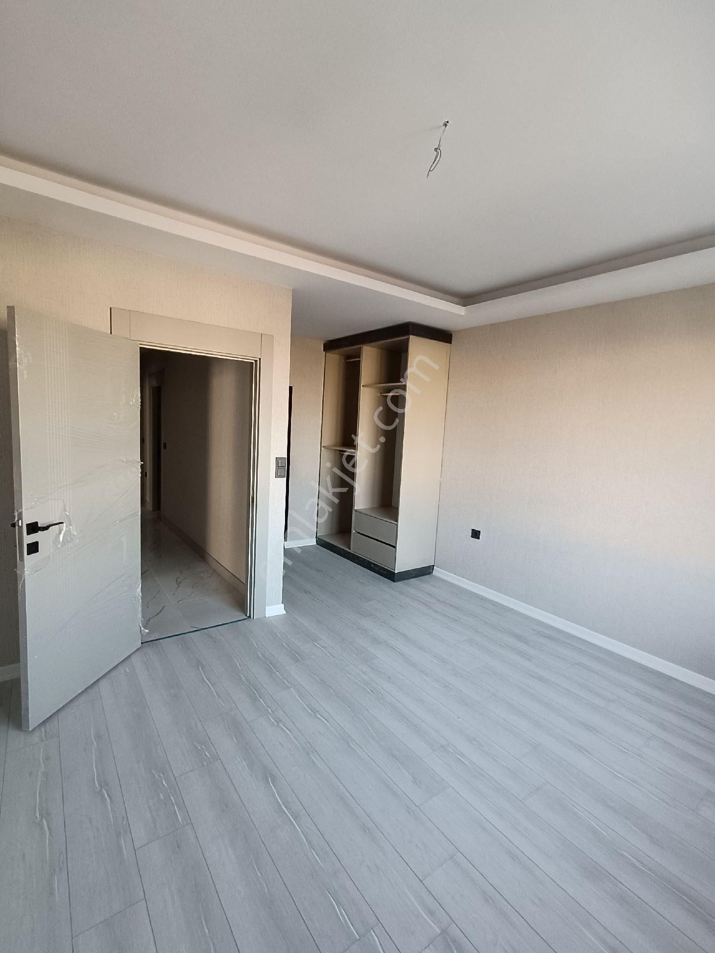 Sahibinden Memura Bağlum Hisar Mahallesinde Kiralık Sıfır 3+1 Daire - Görsel 15