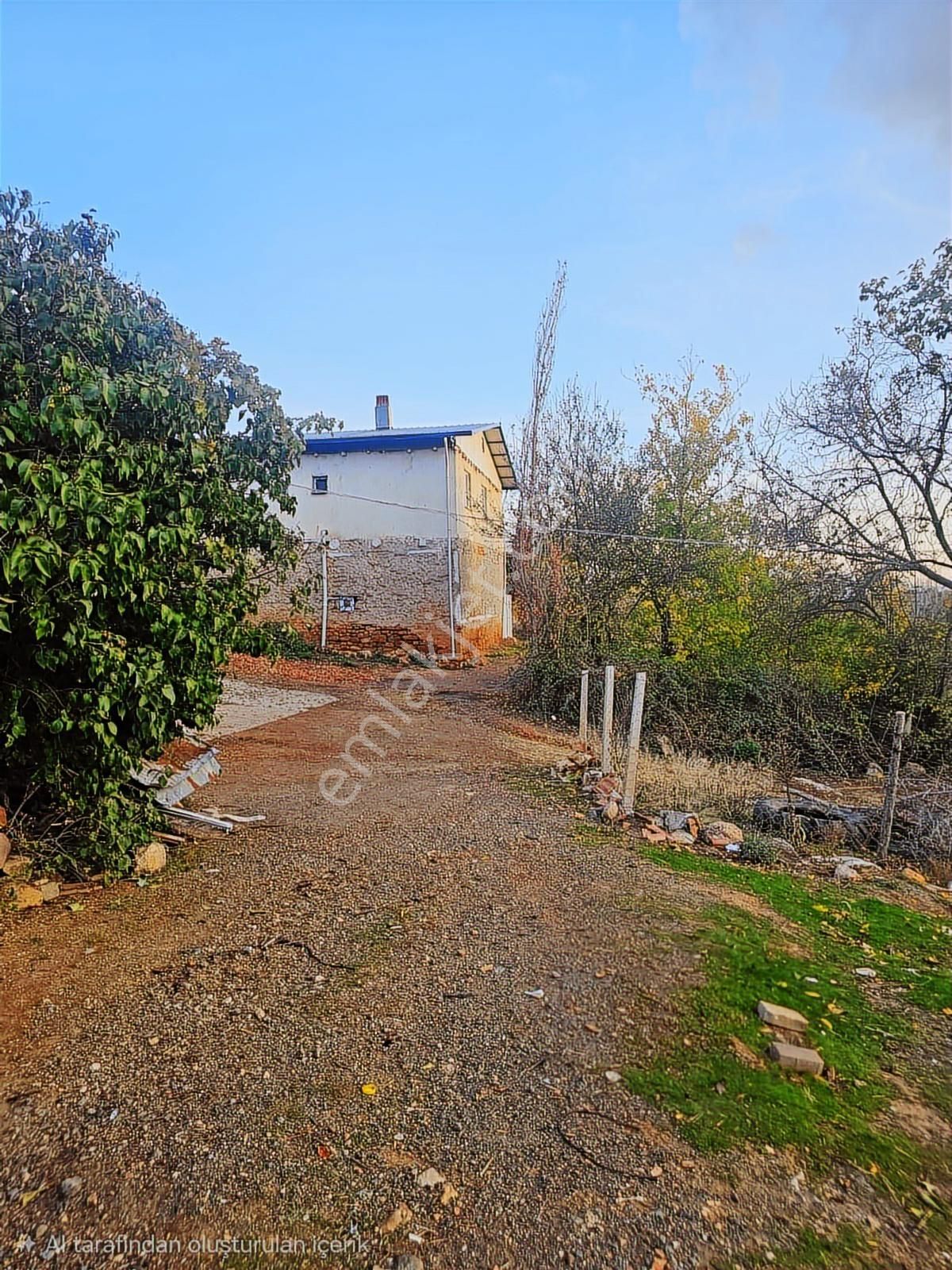 Uşak Banaz Kuşdemirlerde Satılık Arsa