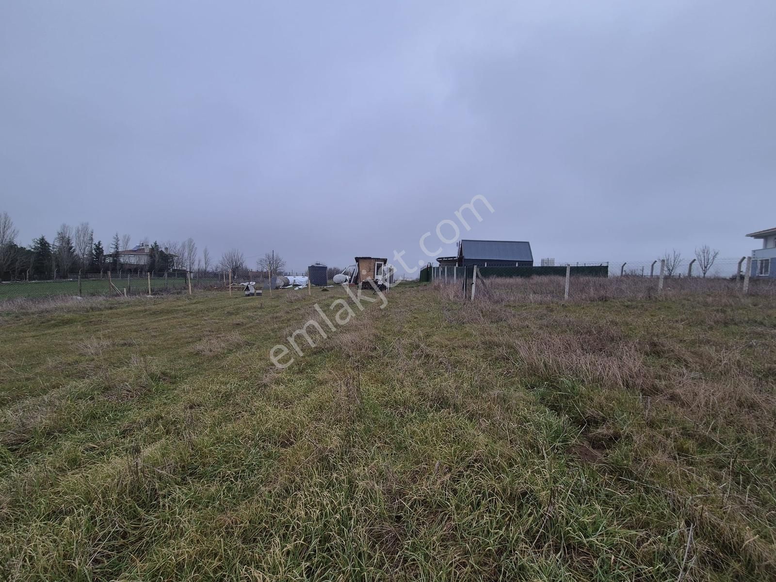 Aydınköyde Köy İçi İmarlı Yeri Belli 297 M2 Satılık Arsa Hissesi - Görsel 4