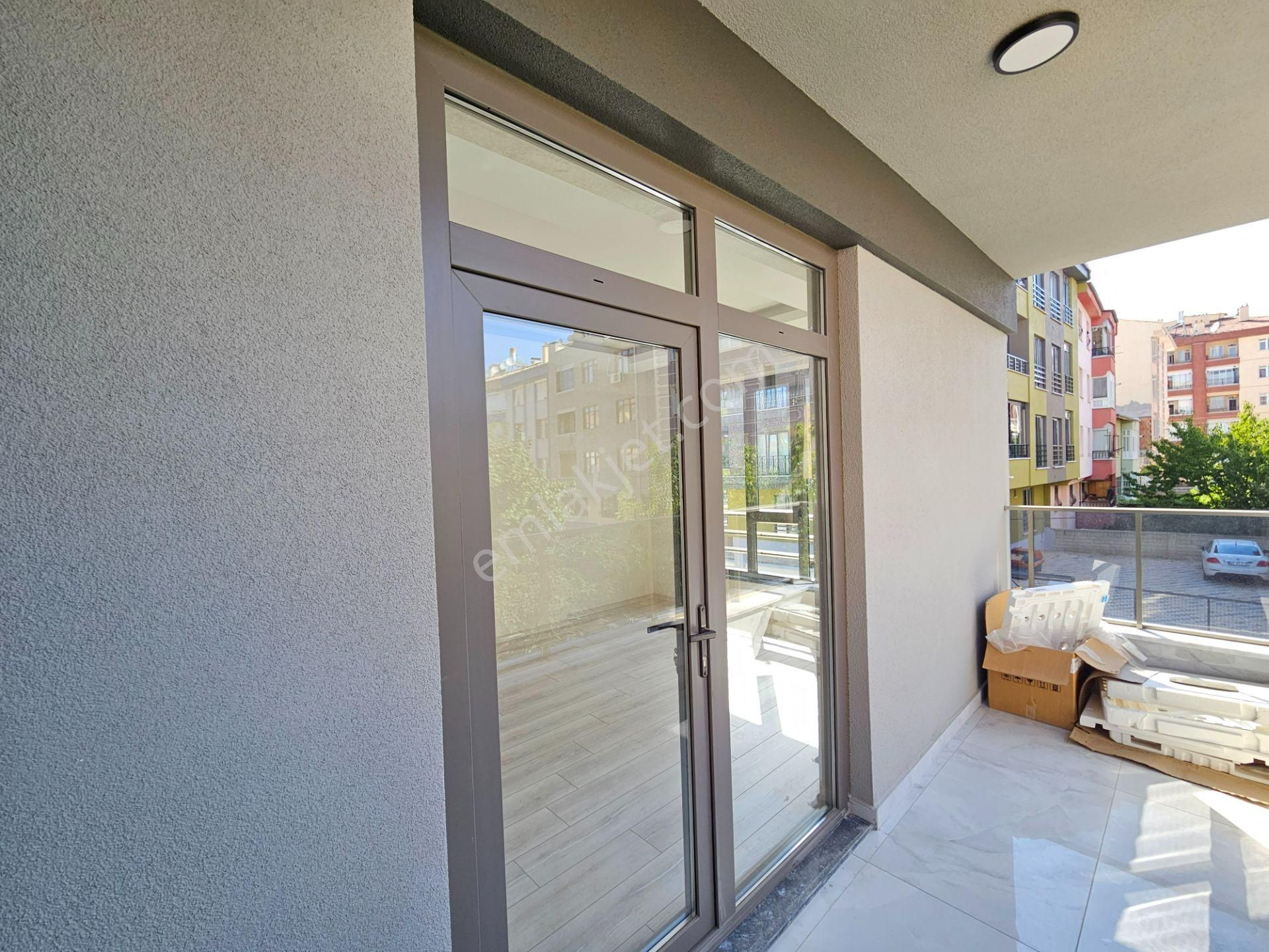 Hüsamettin Çelebi Mahallesi Diyanet Yurdu Yakını Satılık 2+1 Sıfır Arakat Lüx Daire - Görsel 3