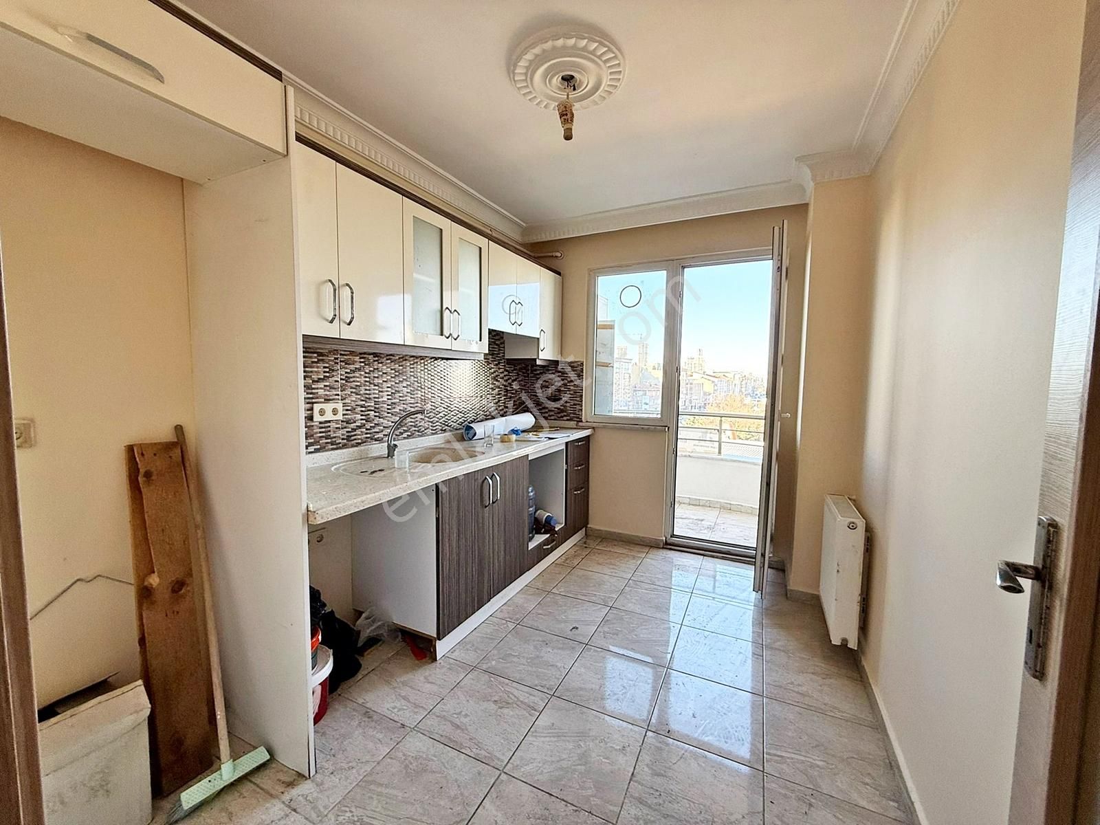 Alban' Güvencesiyle Doğan Araslıya Cephe Satılık 100m² 2+1 Daire - Görsel 3