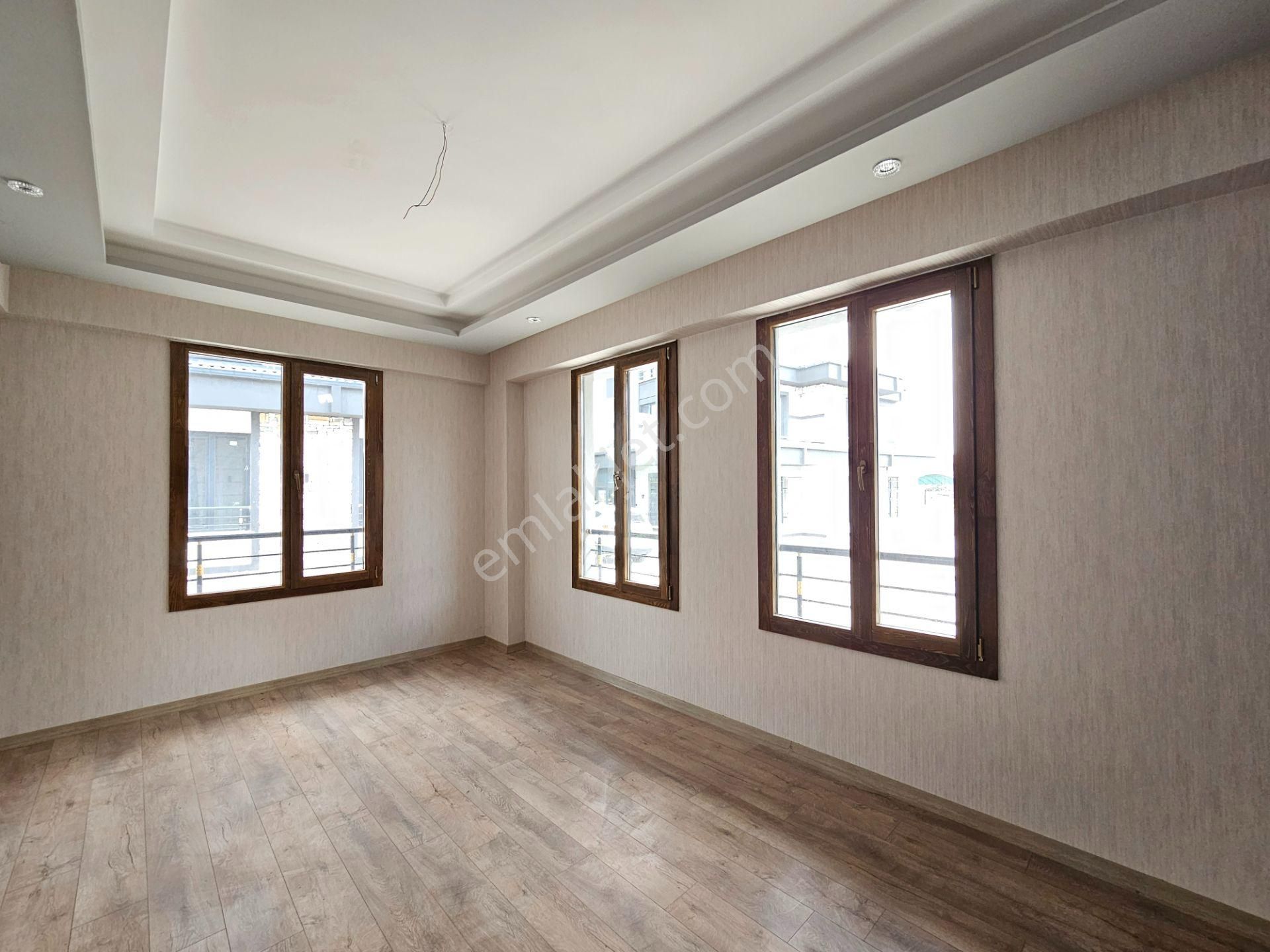 Sille Ak Mahallesinde 4+1 Satılık Fırsat Lüx Site İçi Villa - Görsel 3