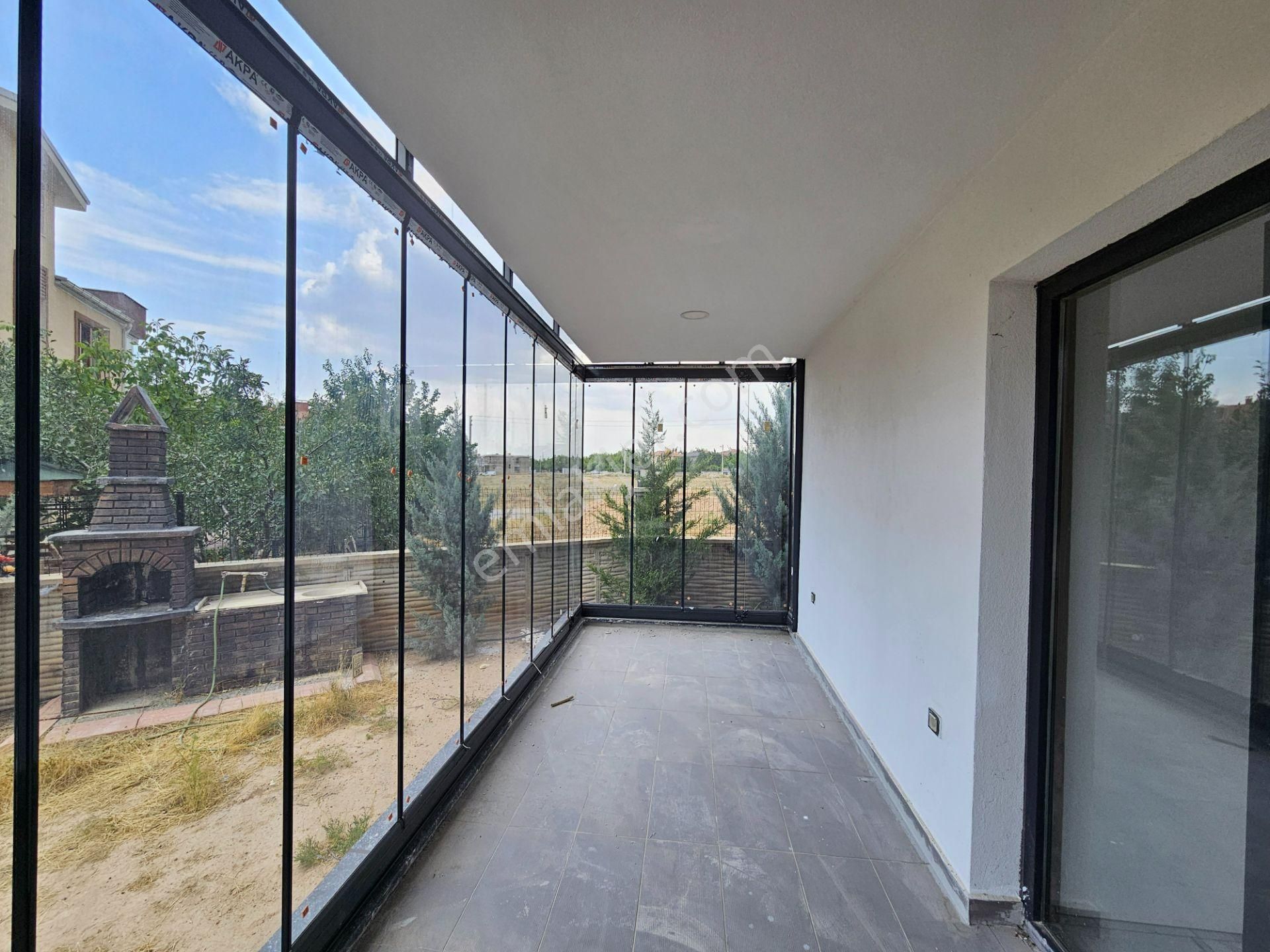 Sille Ak Mahallesinde 4+1 Satılık Fırsat Lüx Site İçi Villa - Görsel 14