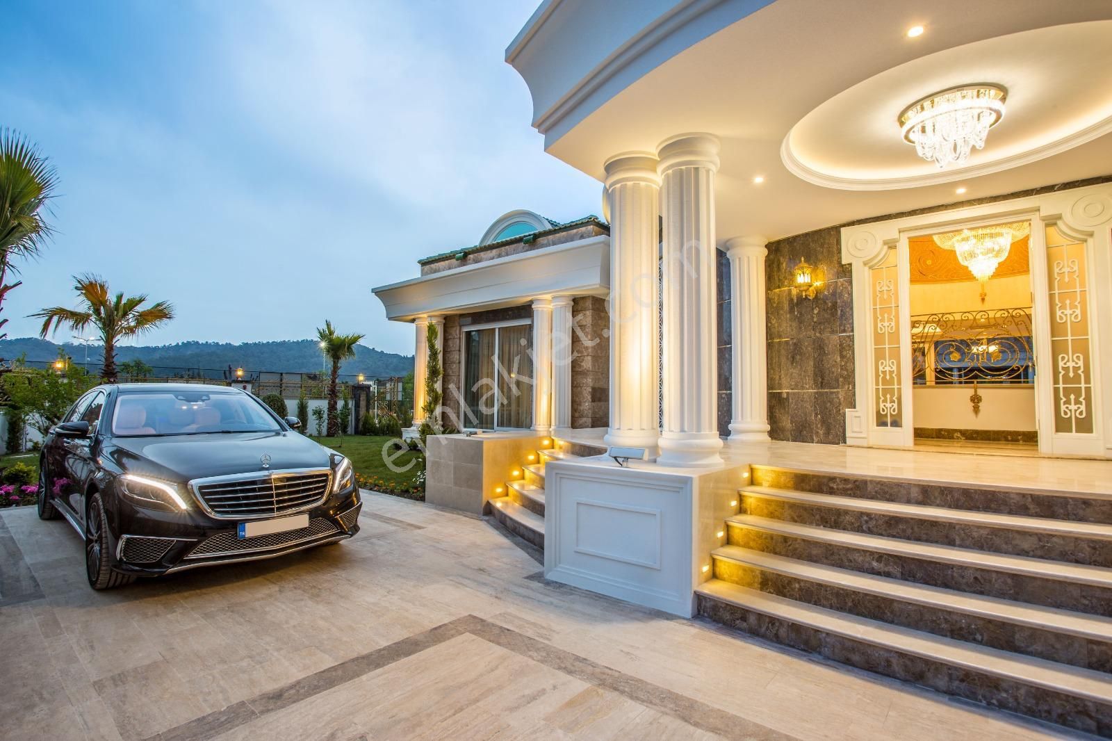 Kemer Arslanbucak'da Site İçinde Muhteşem Satılık Malikane!